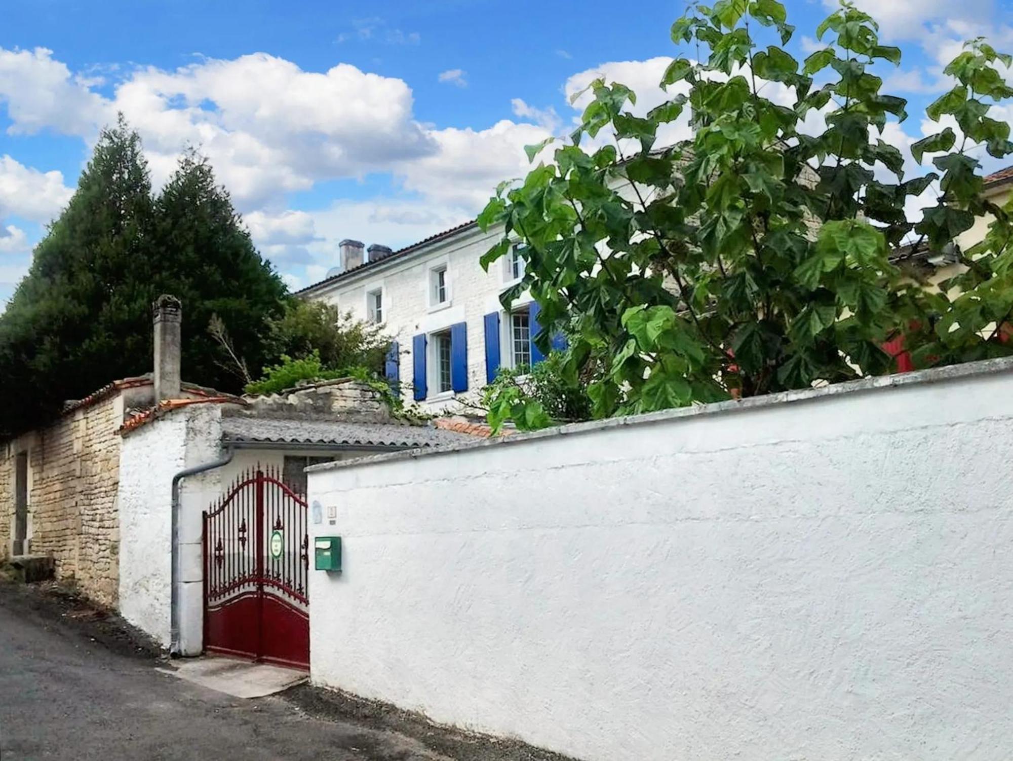 Maison Confortable Au Coeur De Fleurac Avec Grand Jardin Zewnętrze zdjęcie